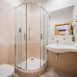 Hotel Atos