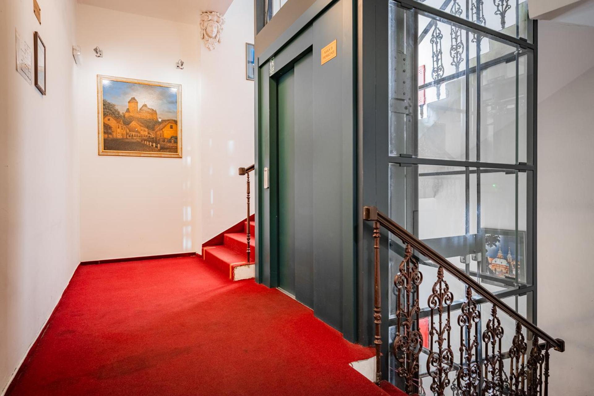 Hotel Atos